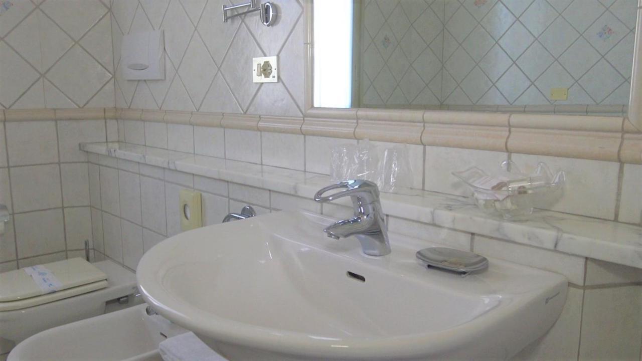 Hotel Britannia Cesenatico Camera foto